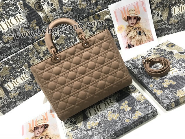 Dior专柜新款迪奥顶级原单Lady七格磨砂藤格纹牛皮翻盖手提女包 djfk1123